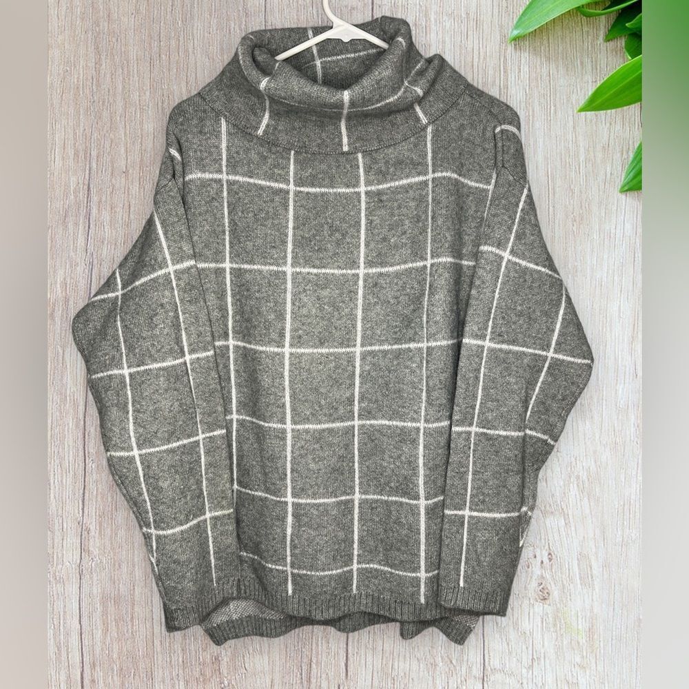 Oversized Chunky Gray Windowpane Cowl Neck Chunky Sweater